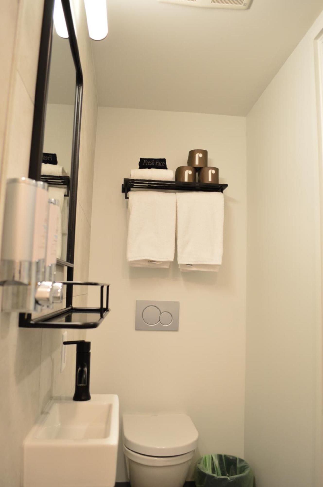 The Block Hotel & Commons Silverthorne Pokoj fotografie